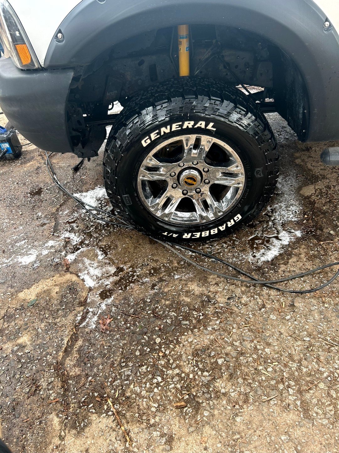 Truck wheel